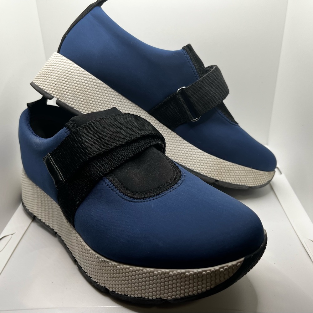 Franco Sarto Platform Sneakers
